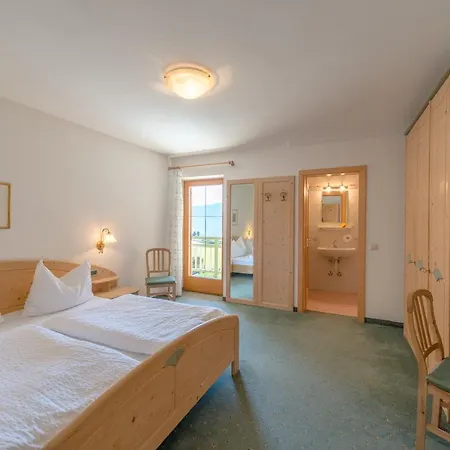 Gasthof Goldener Adler Hotel